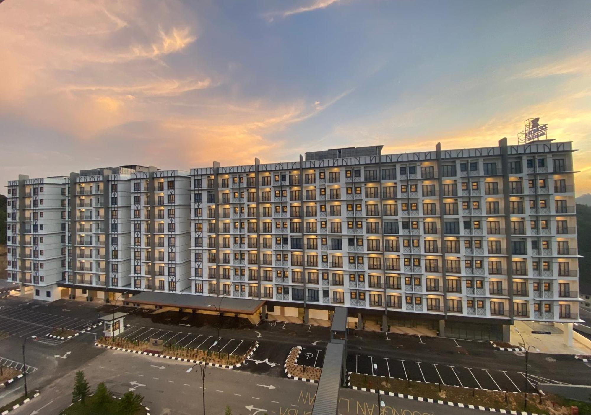Zenith Suites Cameron Tanah Rata Exteriör bild